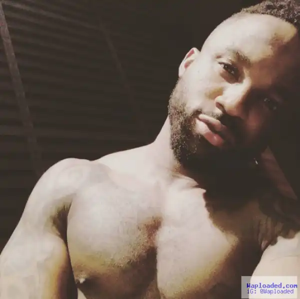 Photo: Singer Iyanya Shares Sexy Shirtless Photo